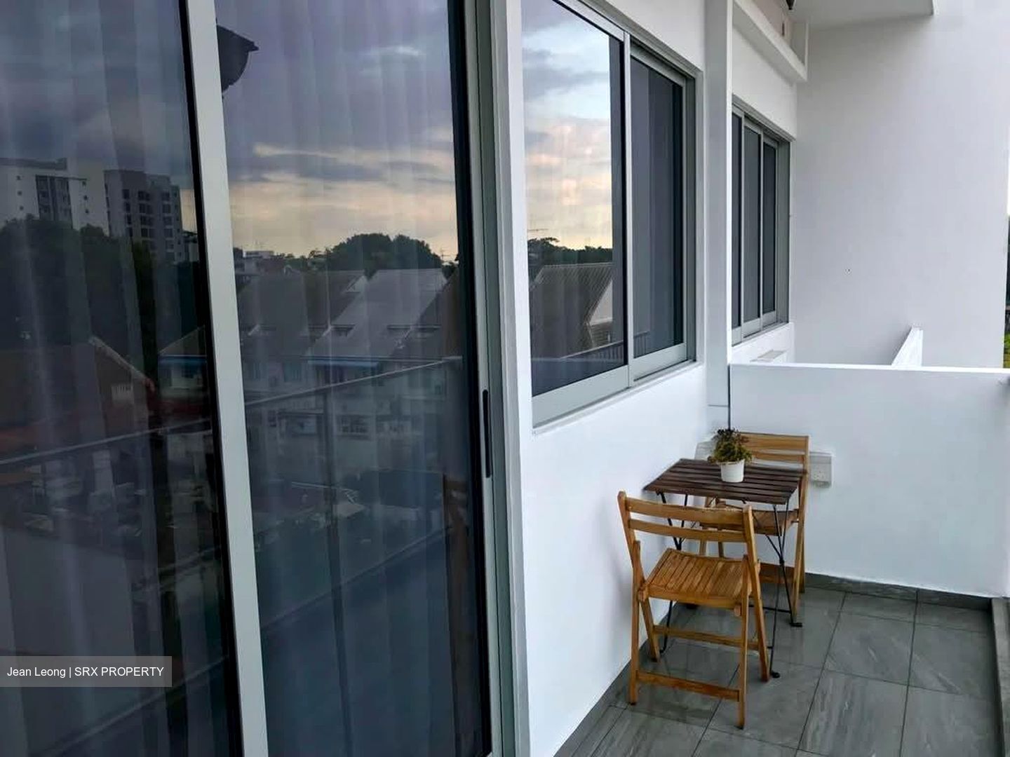 Casa Cambio (D19), Condominium #576575801